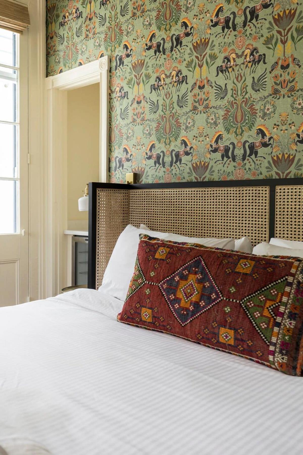 The Ashley Veranda King Suite With Breakfast Чарльстон Экстерьер фото